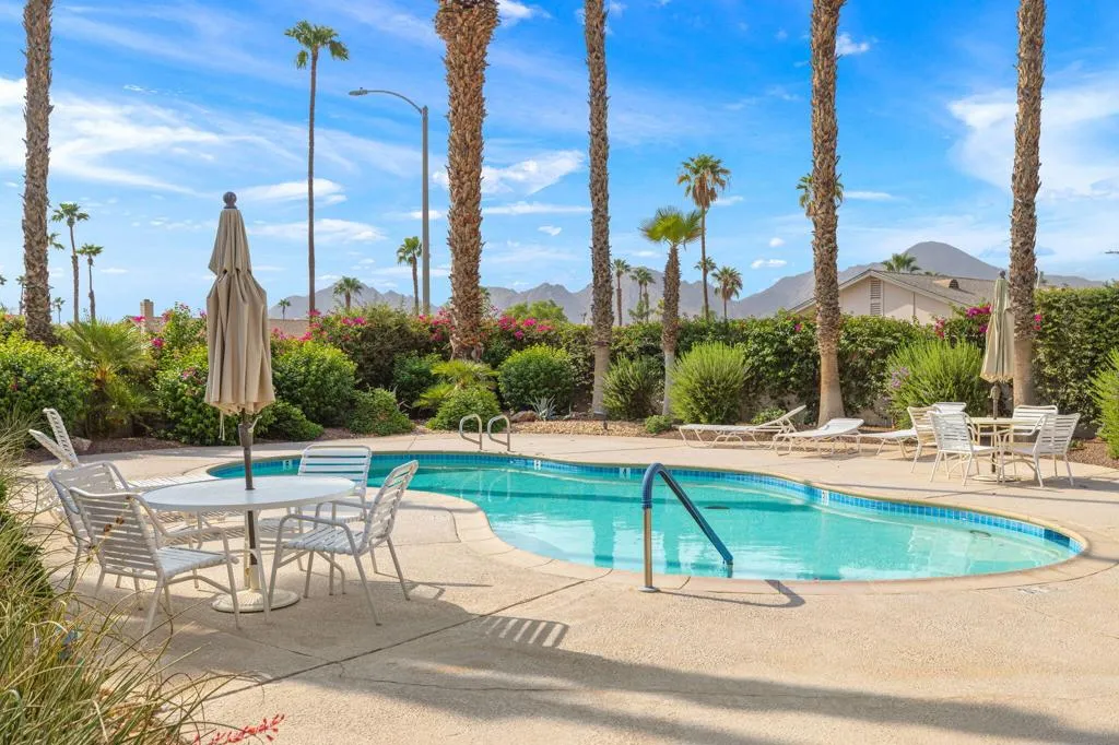 42831 Scirocco Road, Palm Desert, California 92211 home-pic-19