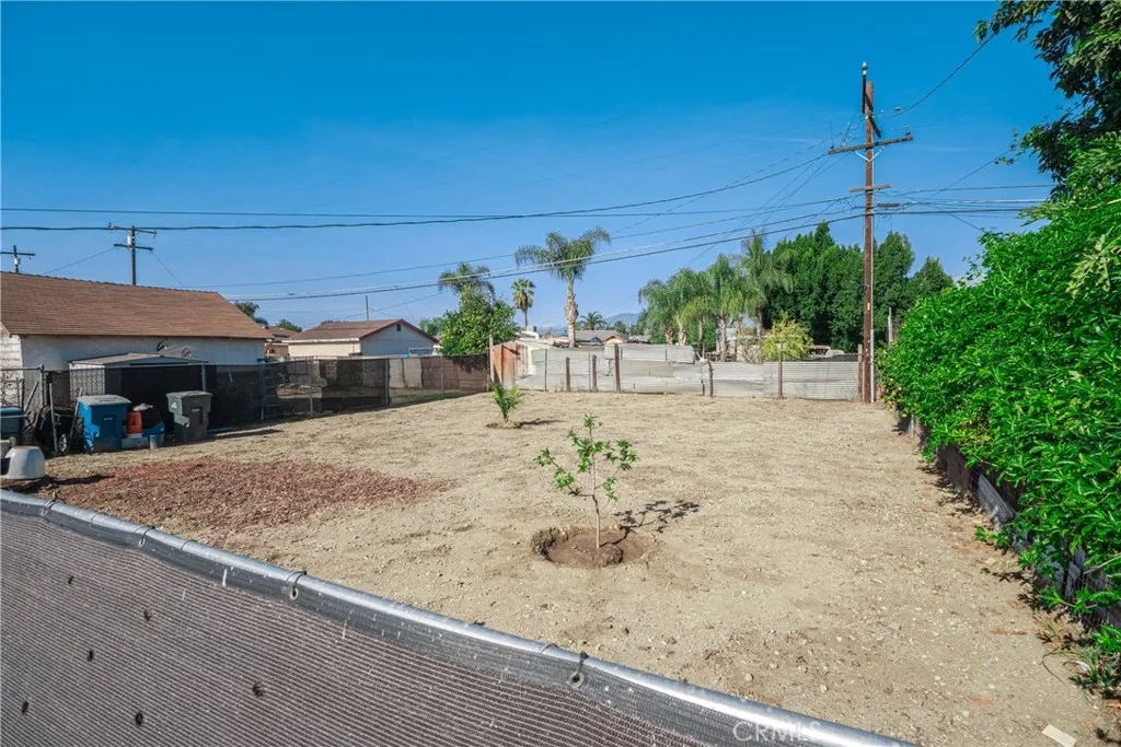 648 W Maitland, Ontario, California 91762 home-pic-18