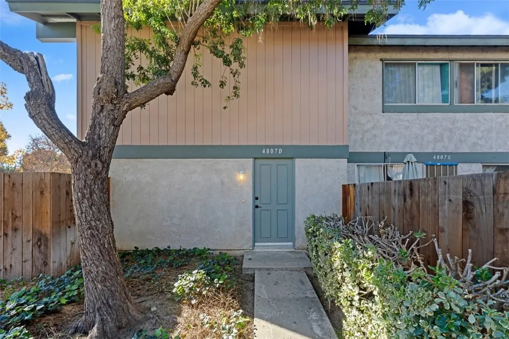 4807 Jackson D, Riverside, California 92503 home-pic-12
