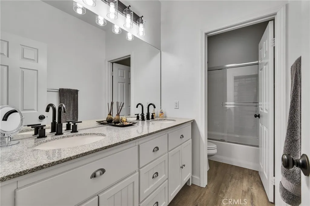 40083 Annapolis Drive, Temecula, California 92591 home-pic-12