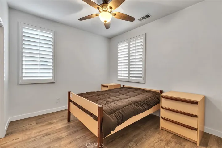 2nd Bedroom Queen Bed