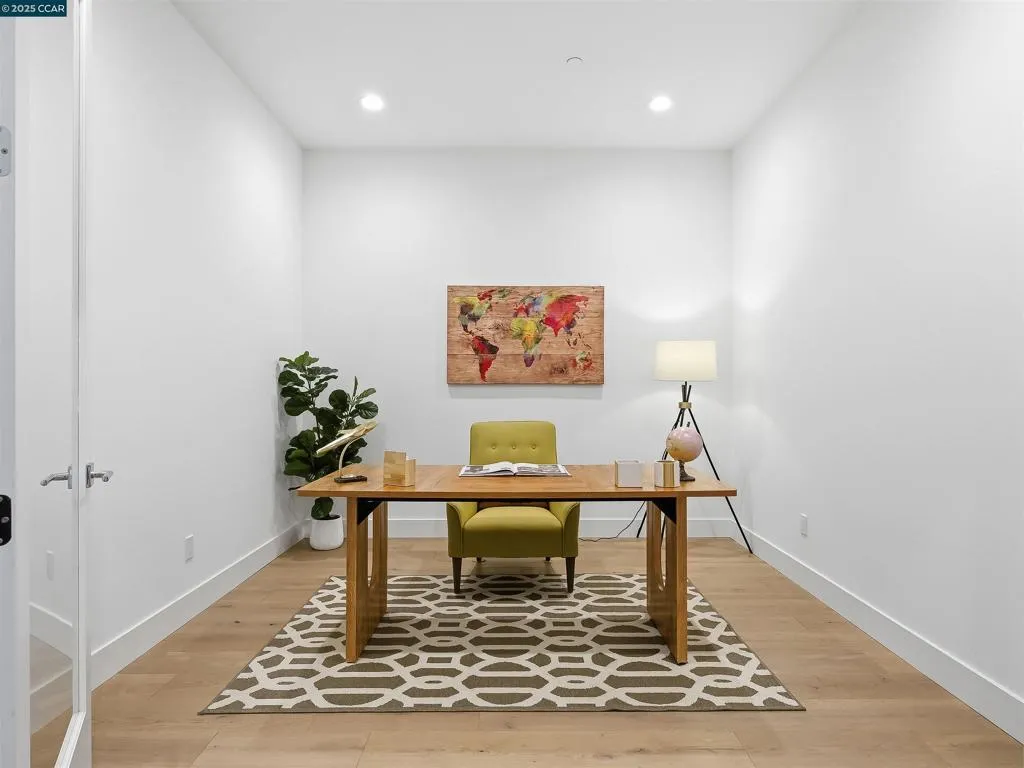 18242 Corte Agustin, Morgan Hill, California 95037 home-pic-14