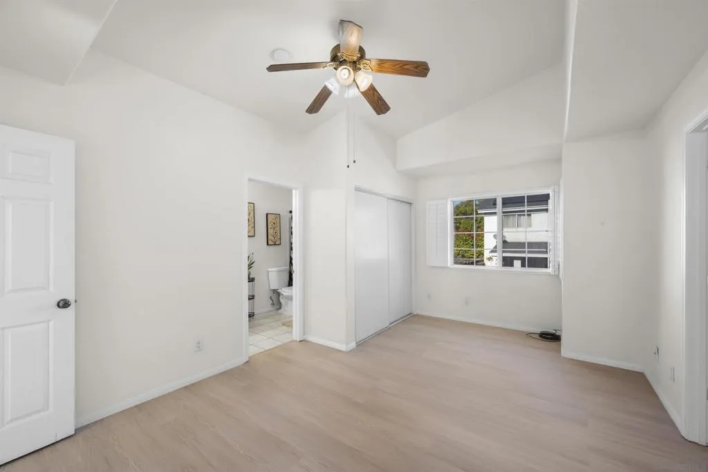 7944 Tinaja Ln, San Diego, California 92139 home-pic-20