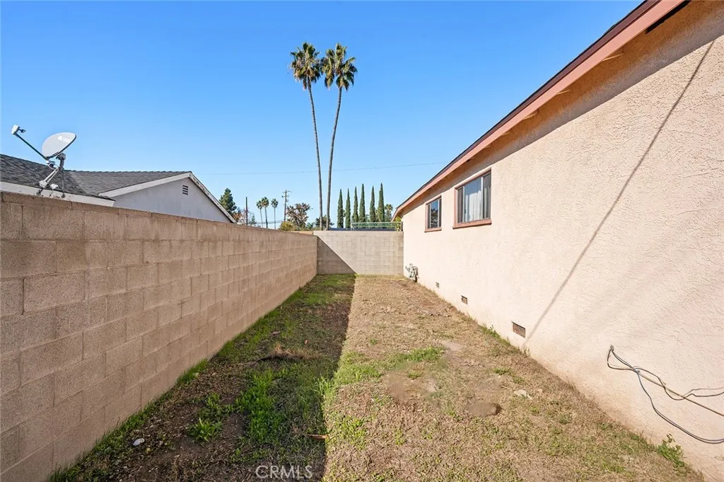 17024 Samgerry, La Puente, California 91744 home-pic-31