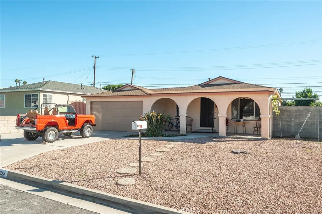 17024 Samgerry, La Puente, California 91744 home-pic-3