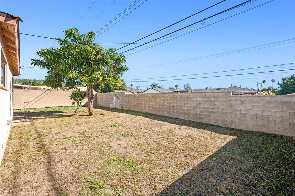 17024 Samgerry, La Puente, California 91744 home-pic-29