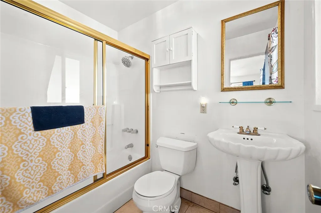 17024 Samgerry, La Puente, California 91744 home-pic-15