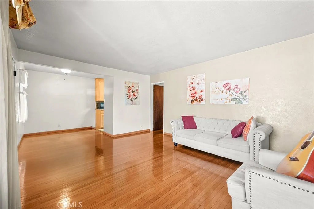 17024 Samgerry, La Puente, California 91744 home-pic-7