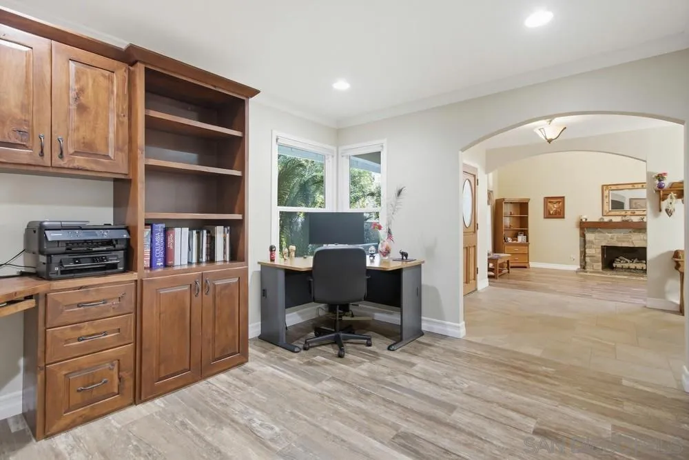 10494 Livewood Way, San Diego, California 92131 home-pic-18