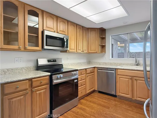 Brand new stove and microwave