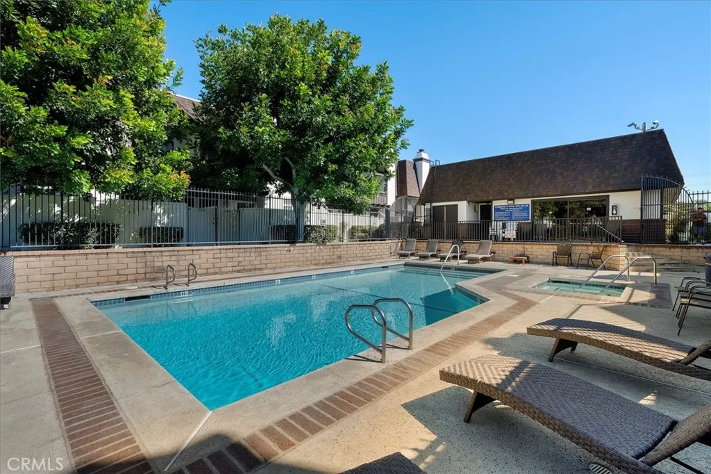 2451 Artesia Boulevard 45, Torrance, California 90504 home-pic-43