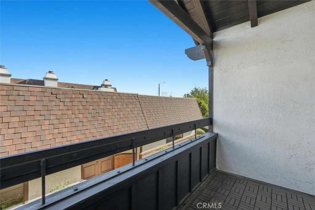 2451 Artesia Boulevard 45, Torrance, California 90504 home-pic-18