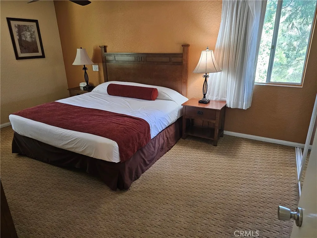314 Canyon Crest, Lake Arrowhead, California 92352 home-pic-1