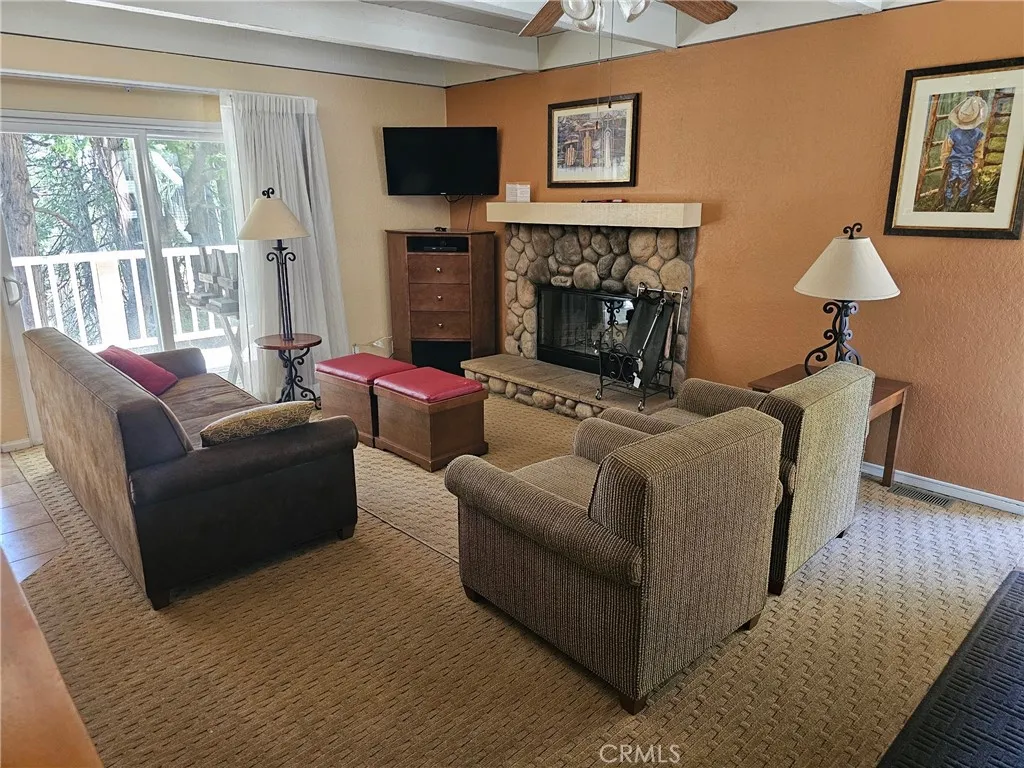 314 Canyon Crest, Lake Arrowhead, California 92352 home-pic-5
