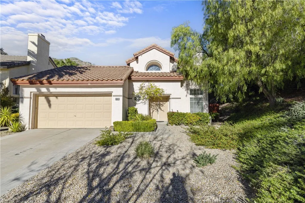 30041 Sunridge, Canyon Country, California 91387 home-pic-1