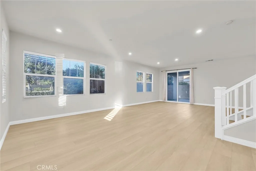 gallery-image 3