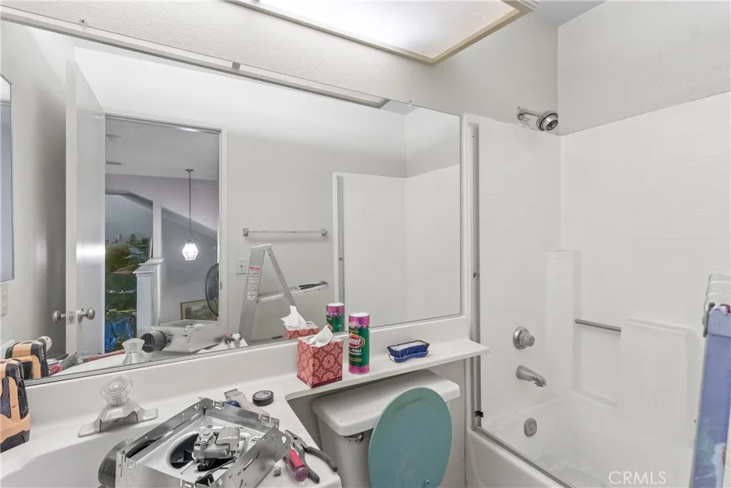 317 Camino Real Avenue, Palmdale, California 93551 home-pic-15