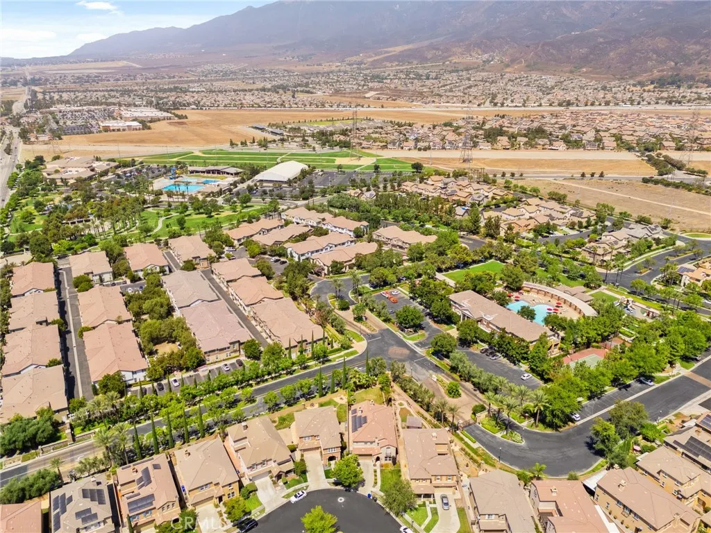 15723 Parkhouse, Fontana, California 92336 home-pic-34