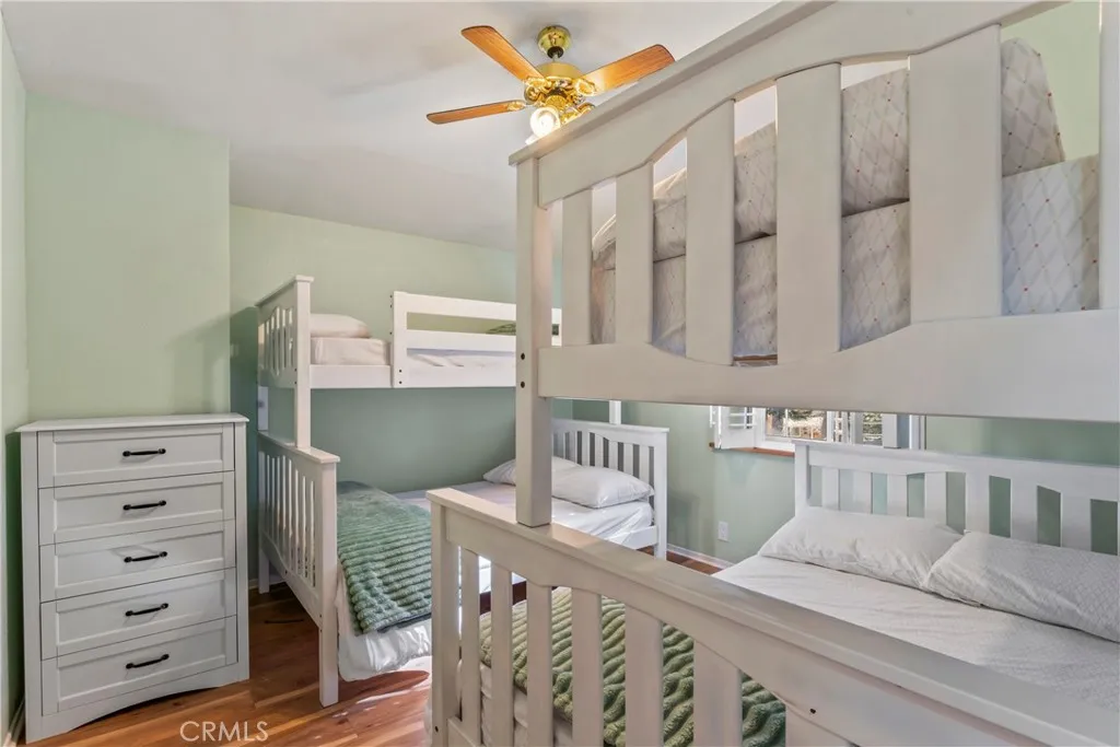 2113 Spring Oak, Running Springs, California 92382 home-pic-11