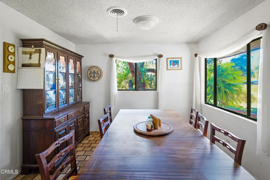 1400 Park Drive, Ojai, California 93023 home-pic-32