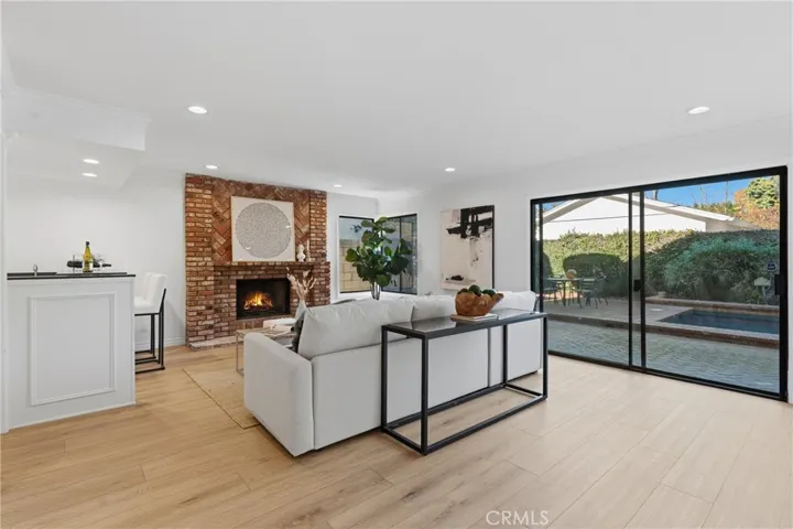 Great Room to Rear Yard