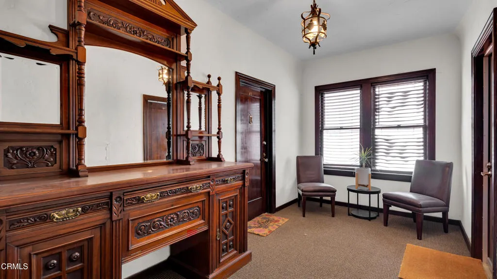 128 Lime Avenue 14, Long Beach, California 90802 home-pic-24