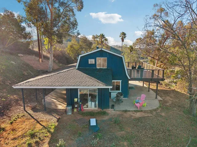 261-web-or-mls-26086 Bear Valley Heights