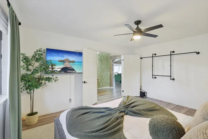 39-web-or-mls-26086 Bear Valley Heights