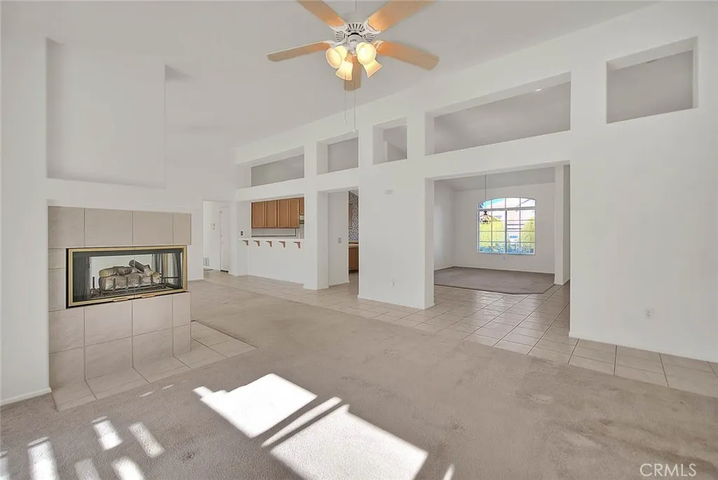 19149 Catalina, Apple Valley, California 92308 home-pic-11