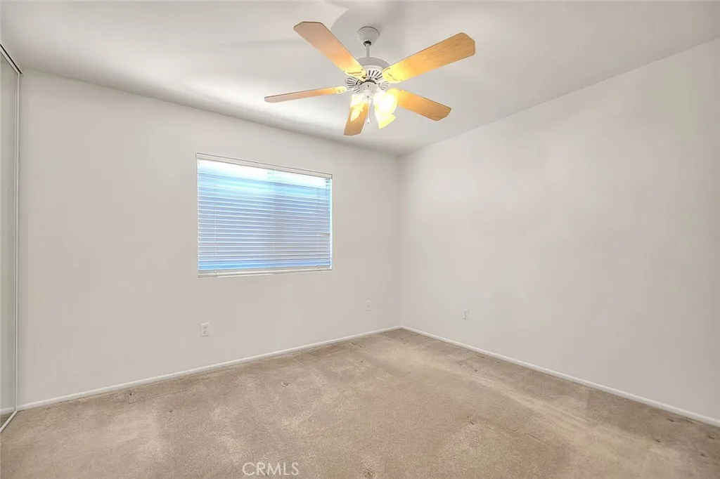 19149 Catalina, Apple Valley, California 92308 home-pic-35