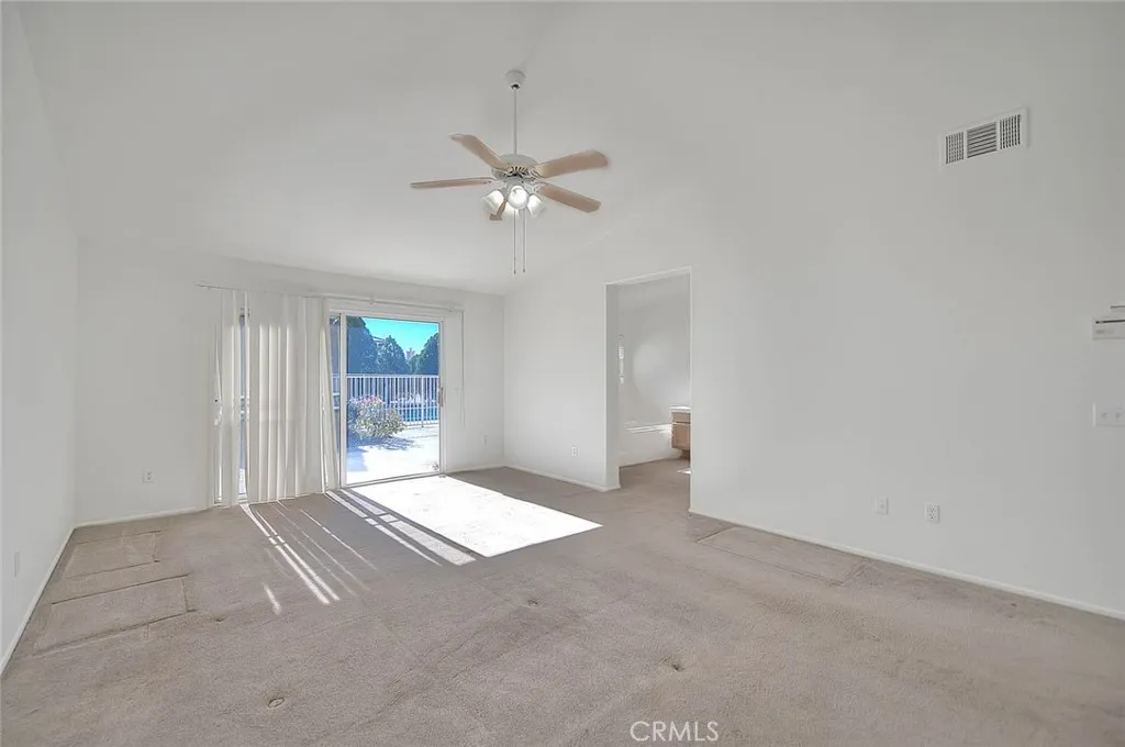 19149 Catalina, Apple Valley, California 92308 home-pic-30