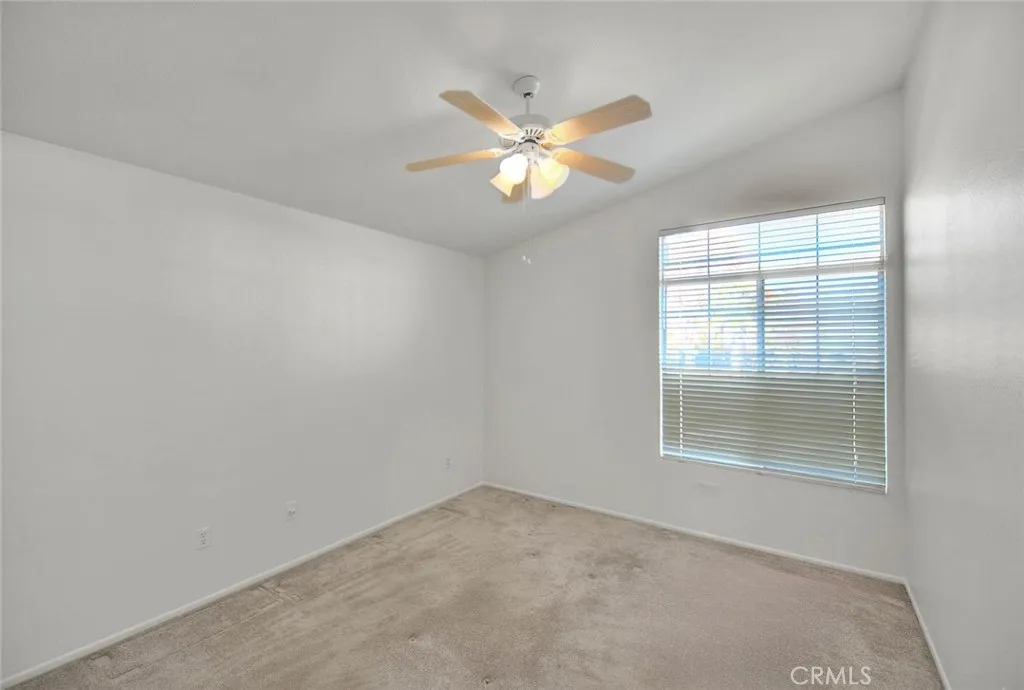 19149 Catalina, Apple Valley, California 92308 home-pic-38