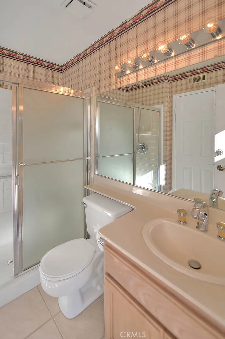 19149 Catalina, Apple Valley, California 92308 home-pic-44