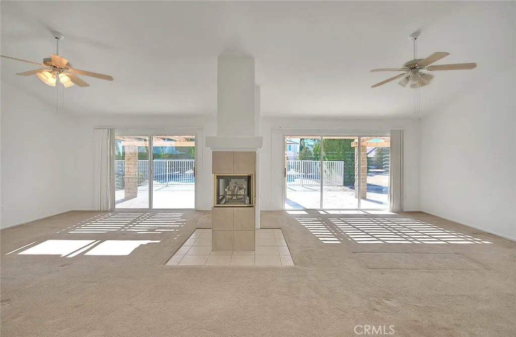 19149 Catalina, Apple Valley, California 92308 home-pic-9