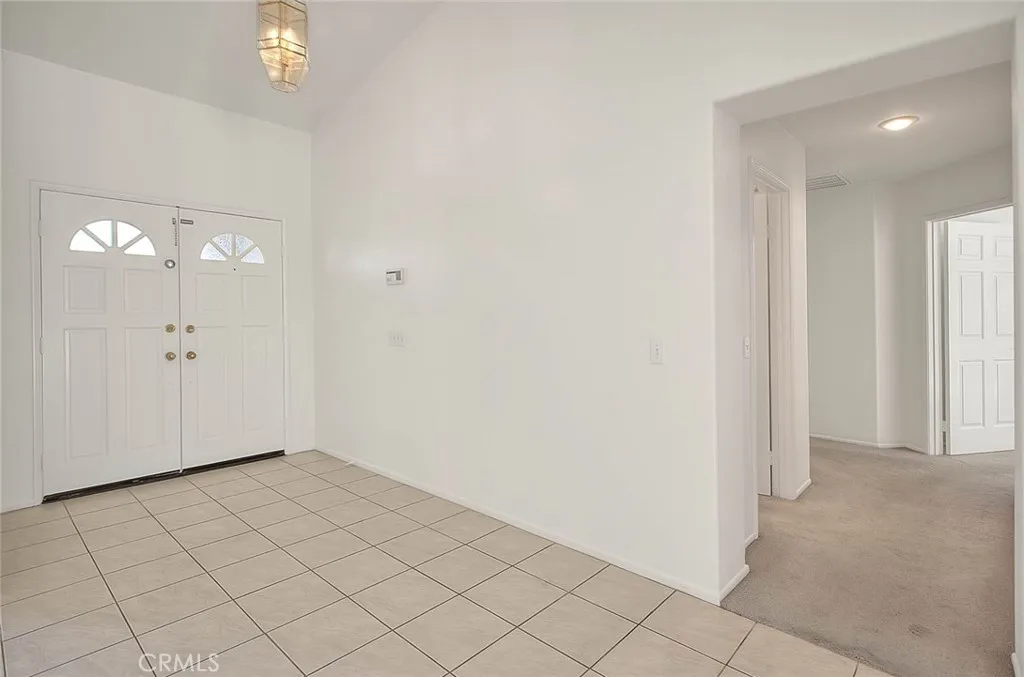 19149 Catalina, Apple Valley, California 92308 home-pic-6