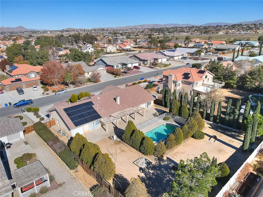 19149 Catalina, Apple Valley, California 92308 home-pic-58
