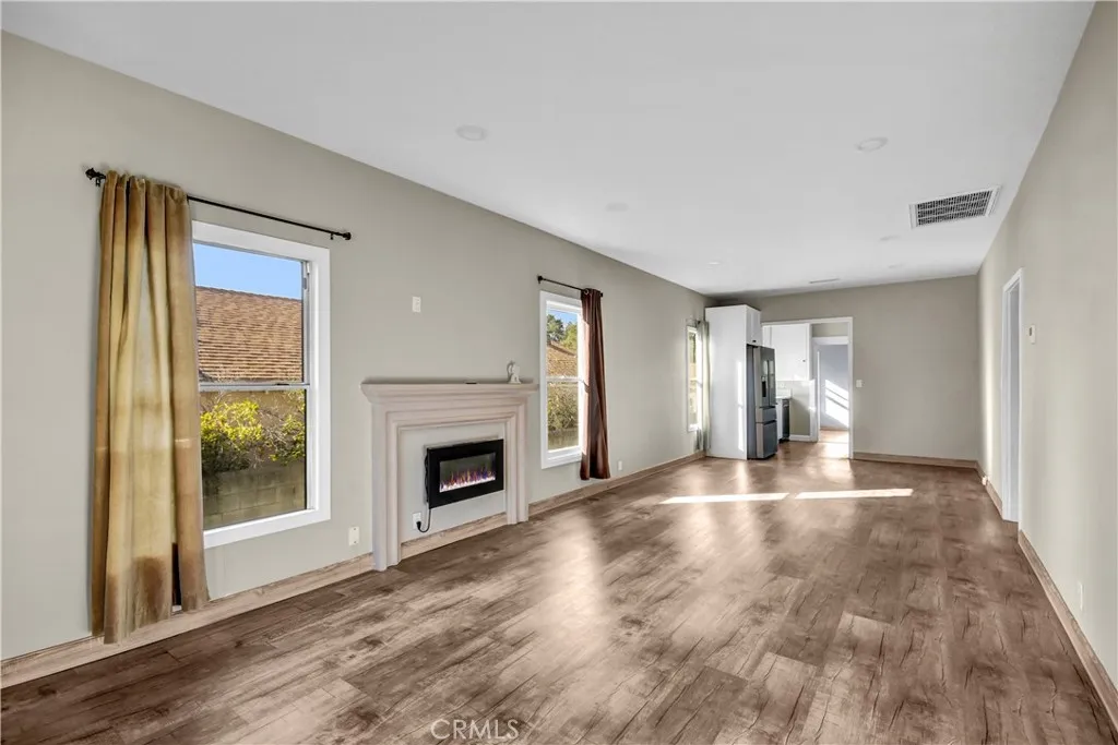 gallery-image 5