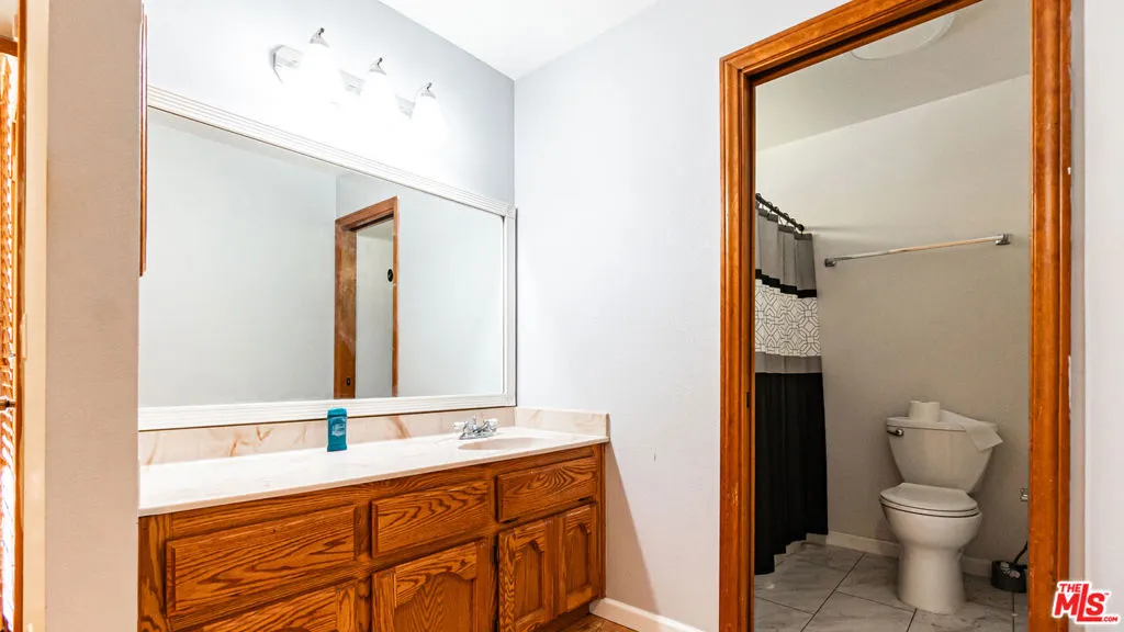 26665 Lakeview Drive, Helendale, California 92342 home-pic-23