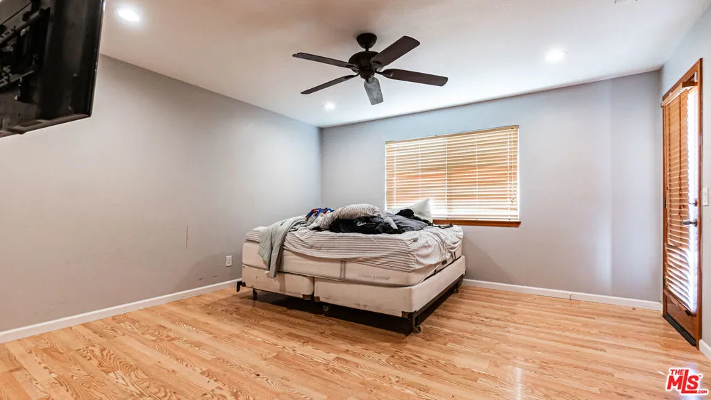 26665 Lakeview Drive, Helendale, California 92342 home-pic-19