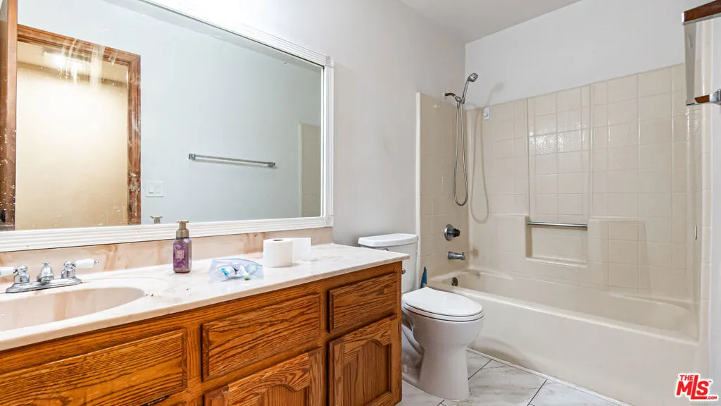 26665 Lakeview Drive, Helendale, California 92342 home-pic-14