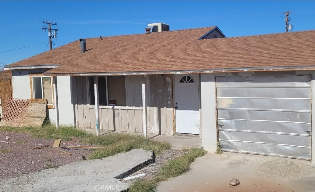 1211 Nancy, Barstow, California 92311 home-pic-0