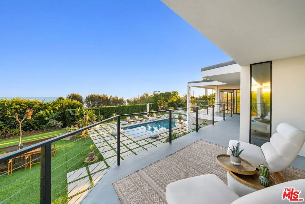 6320 Via Cataldo Street, Malibu, California 90265 home-pic-21