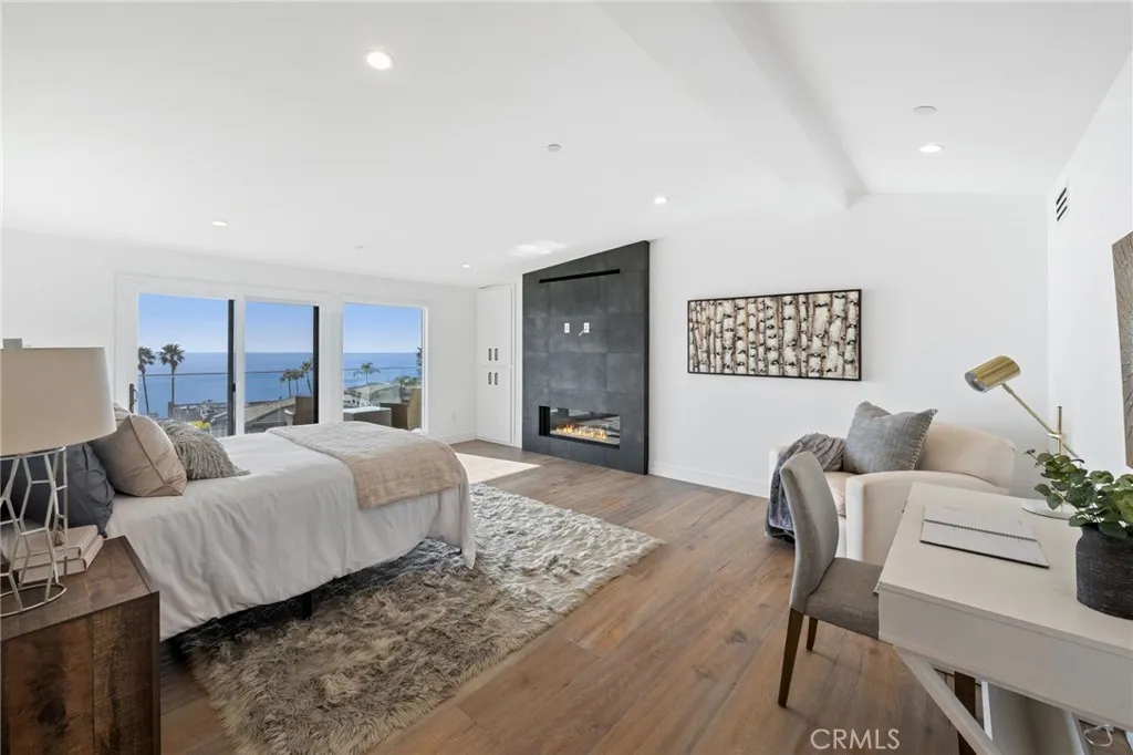723 Balboa Avenue, Laguna Beach, California 92651 home-pic-40