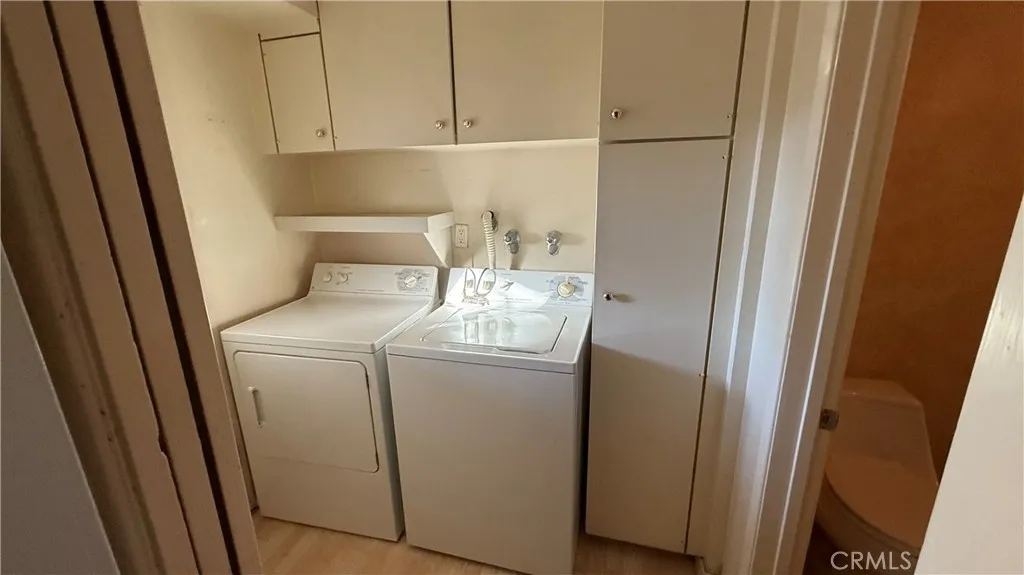 22049 Oxnard, Woodland Hills, California 91367 home-pic-8