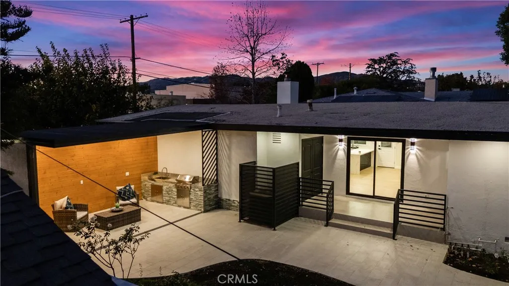 10334 Louise, Granada Hills, California 91344 home-pic-0