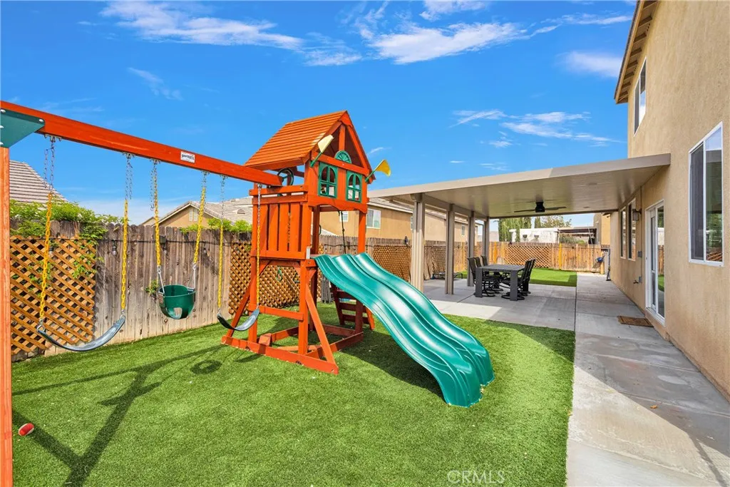 13458 Snowdrop Court, Victorville, California 92394 home-pic-39