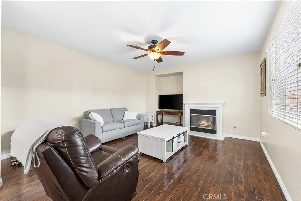 43649 Brandon Thomas, Lancaster, California 93536 home-pic-14