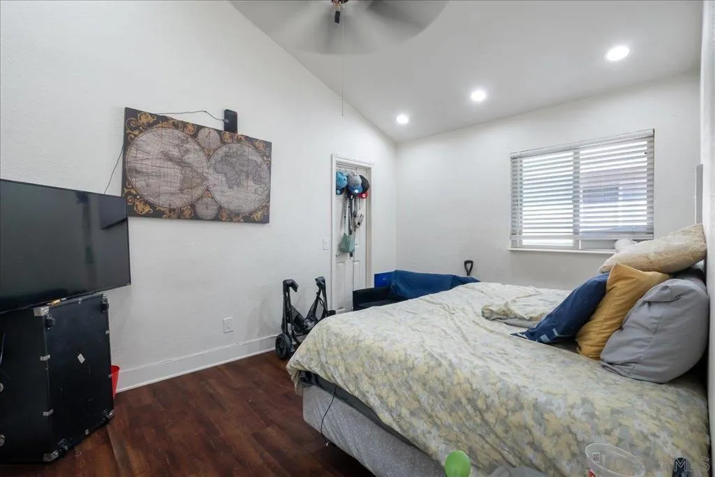 4353 51 St 6, San Diego, California 92115 home-pic-8