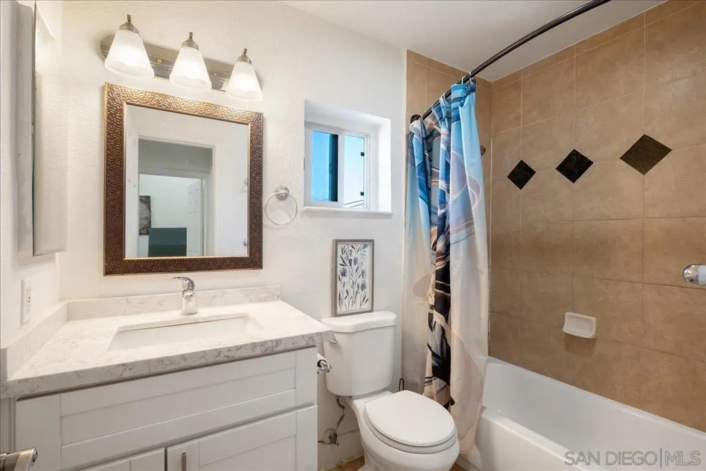4353 51 St 6, San Diego, California 92115 home-pic-6