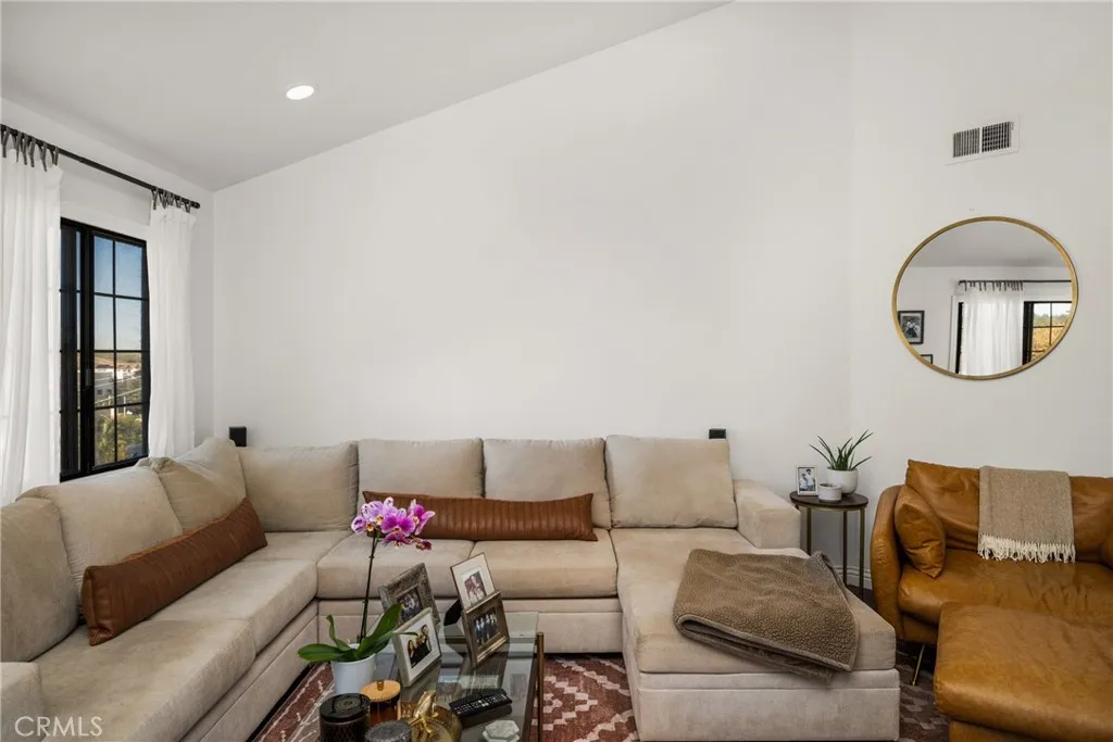 27980 S Western 303, San Pedro, California 90732 home-pic-13